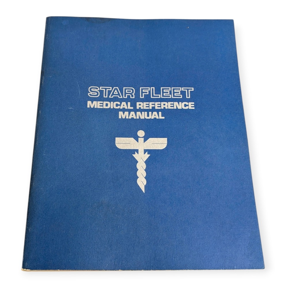 Vintage 1977 Star‎ Trek Star Fleet Medical Reference Manual Ballantine Books 2nd